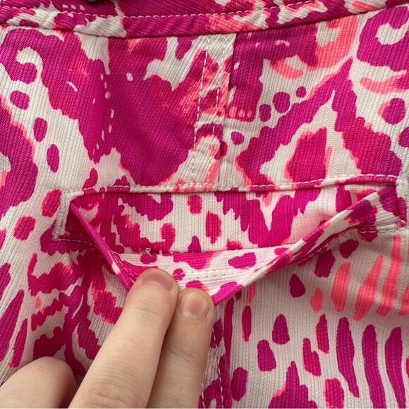 Lilly Pulitzer Liana Mid Rise Shorts in Tons of Fun Magenta Sz 6 - Picture 6 of 14